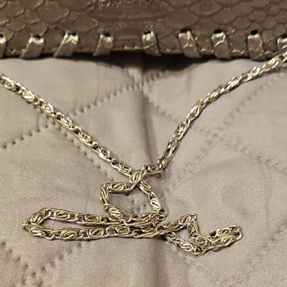 Big Buddha Snake Embosed Silver Metallic Clutch with Chain Detail - Picture 13 of 14